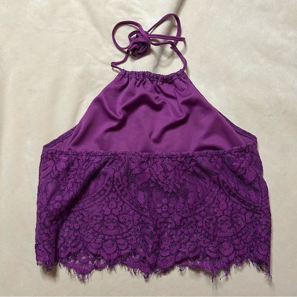 Halter top - Picture 4 of 7